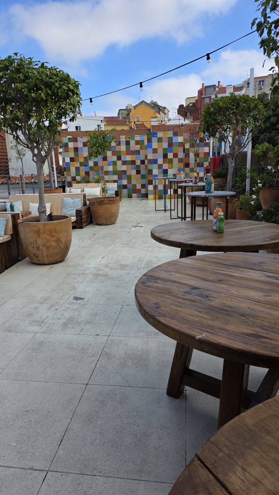 provar os smoothies innocent foi saudavelmente divertido! 13 Descobre os smoothies da Innocent: bebidas de fruta e legumes 100% naturais, sem açúcar adicionado, ricas em fibra e vitaminas — e com compromisso ambiental. Escolhe o teu sabor e bebe com consciência!