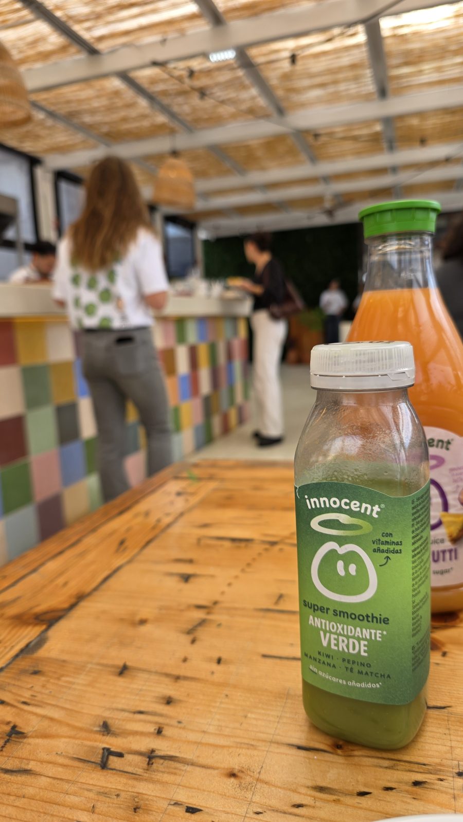 provar os smoothies innocent foi saudavelmente divertido! 14 innocent drinks